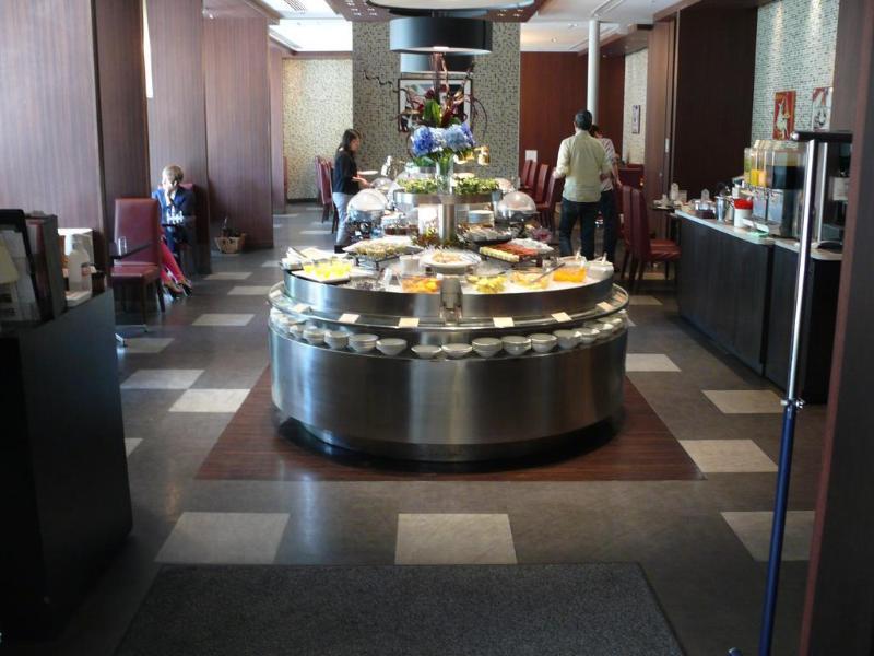 Mitsui Garden Shiodome Italia-gai - 4* Präfektur Tokio